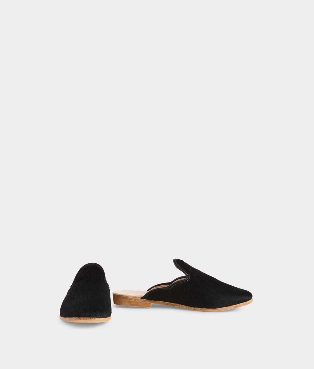 
        Cantle Mule :: Black