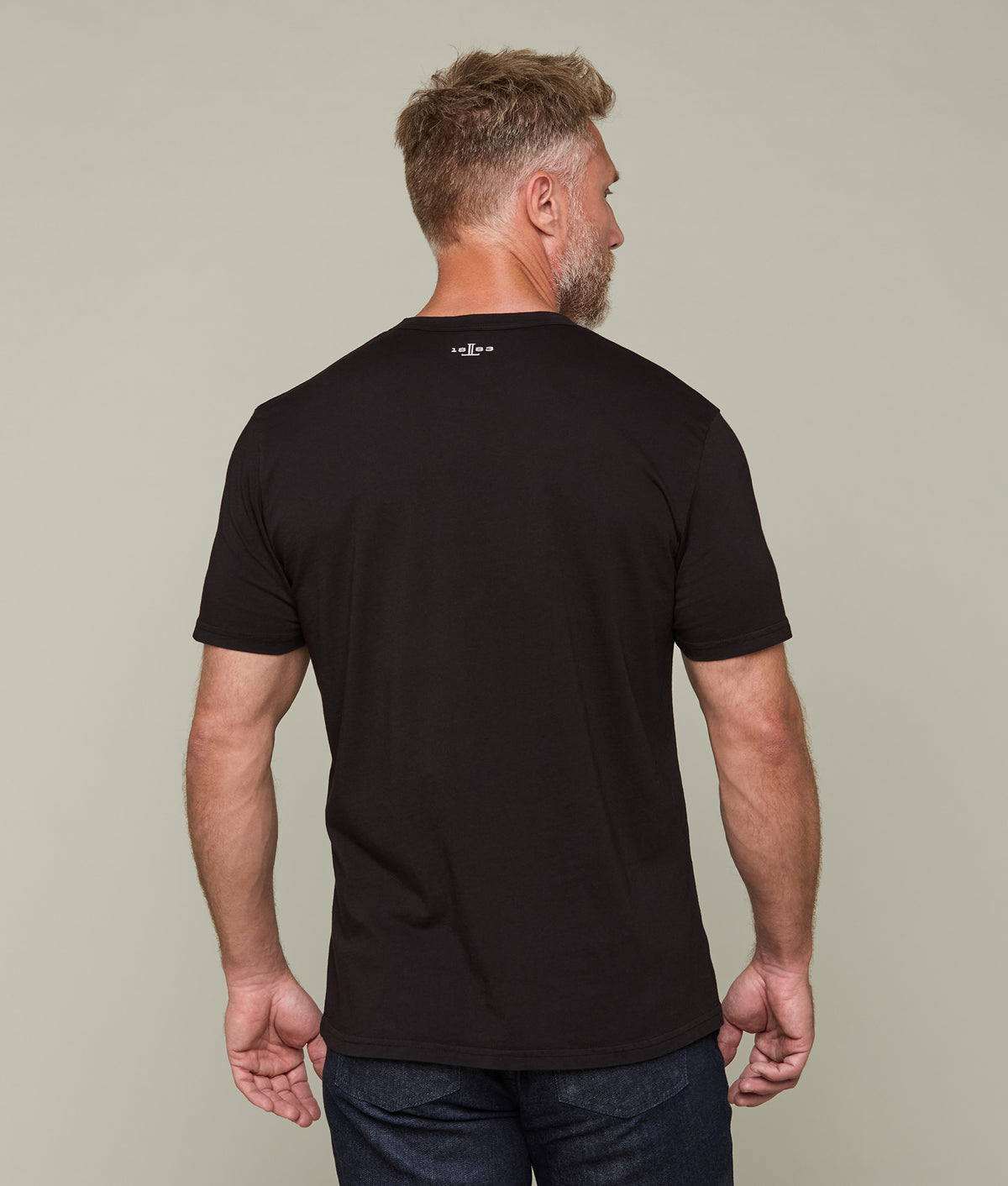 
    Buck Tee :: Black