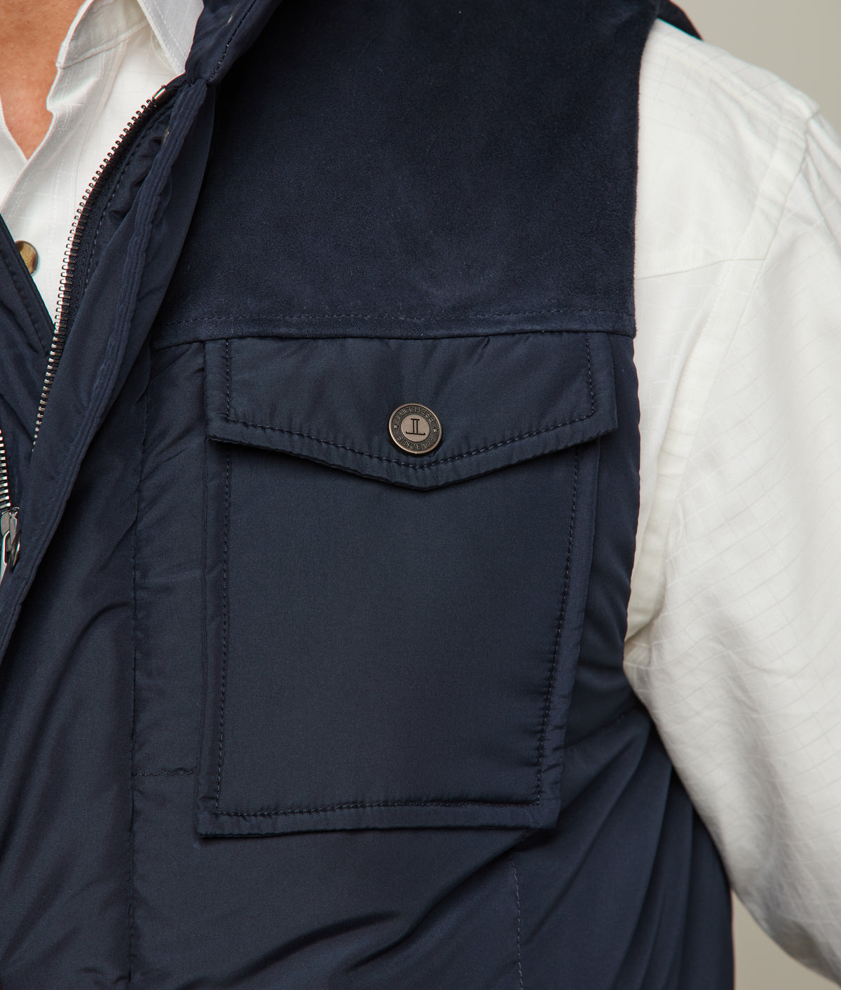 
    John Puffer Vest :: Navy