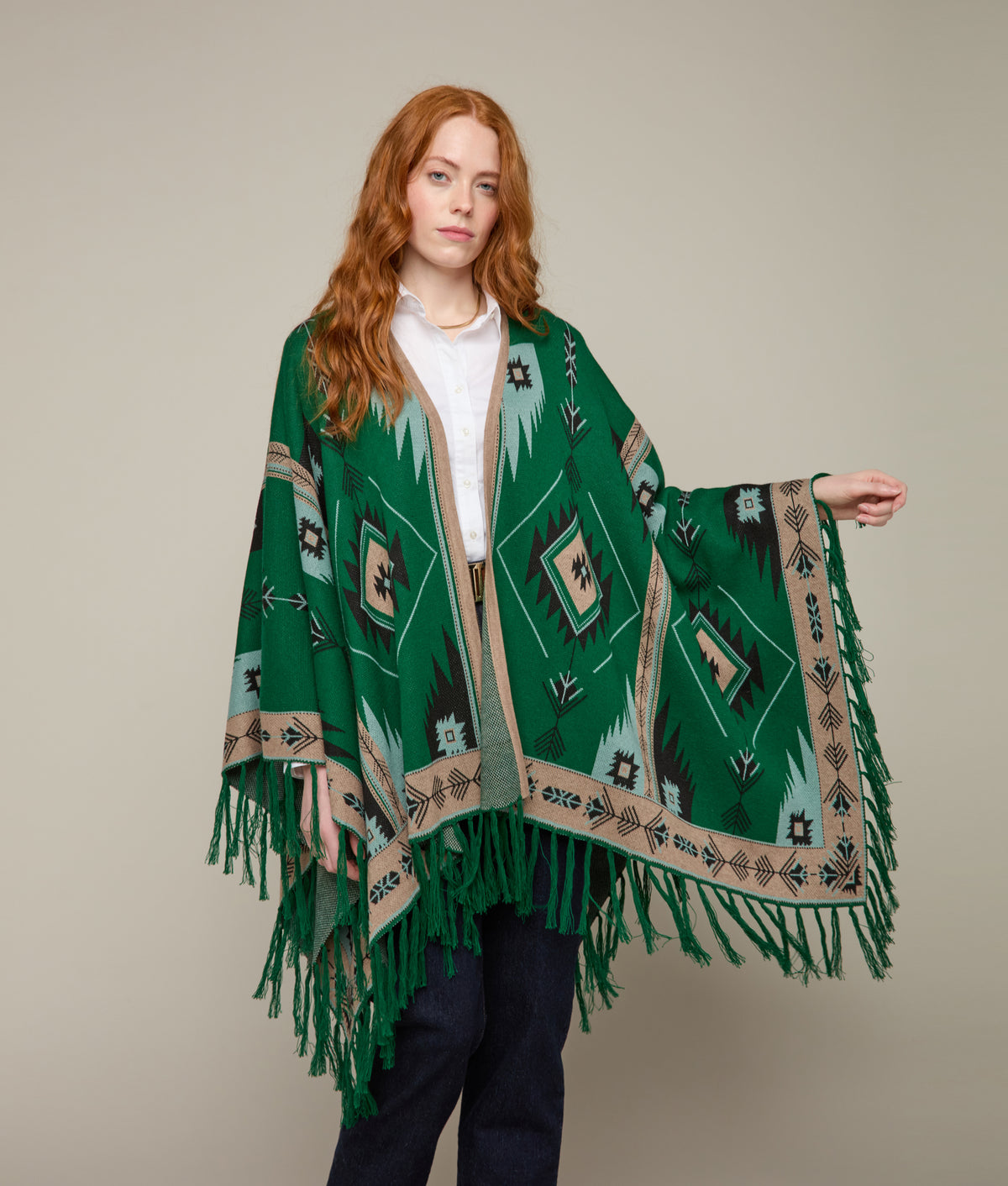 
    Lightweight Alpaca Cape :: Emerald