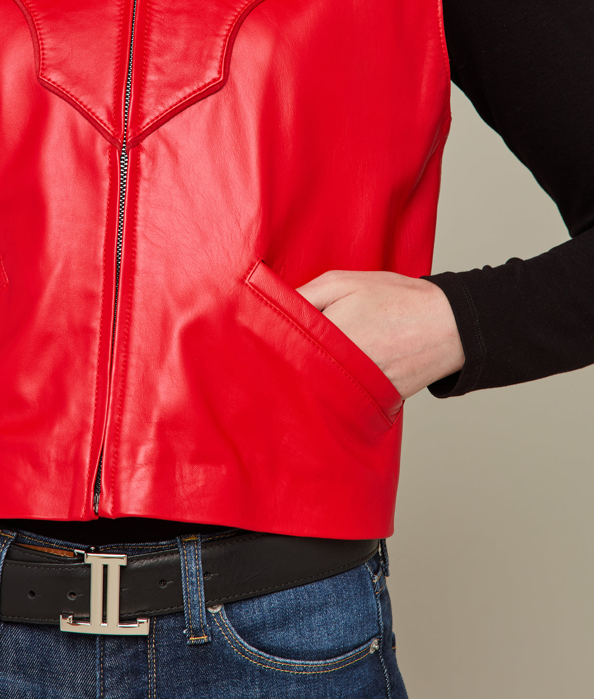 
    Western Fox Vest :: Red