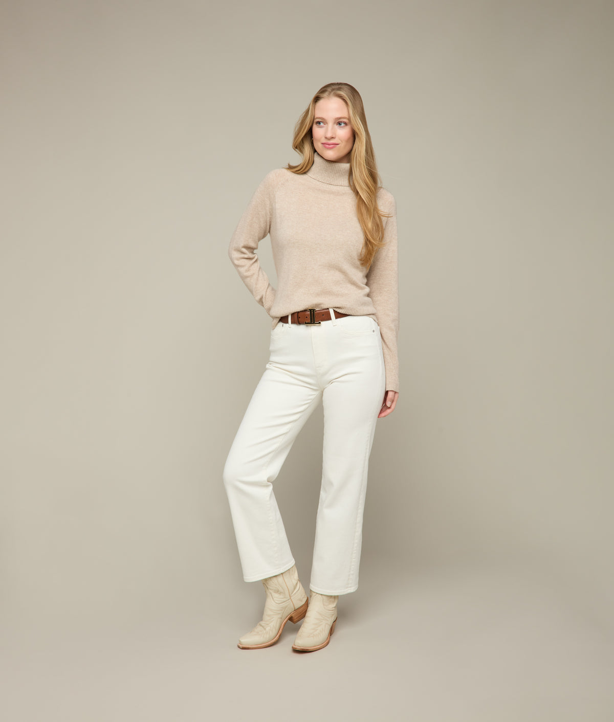 
        Samantha Turtleneck Sweater :: Cream