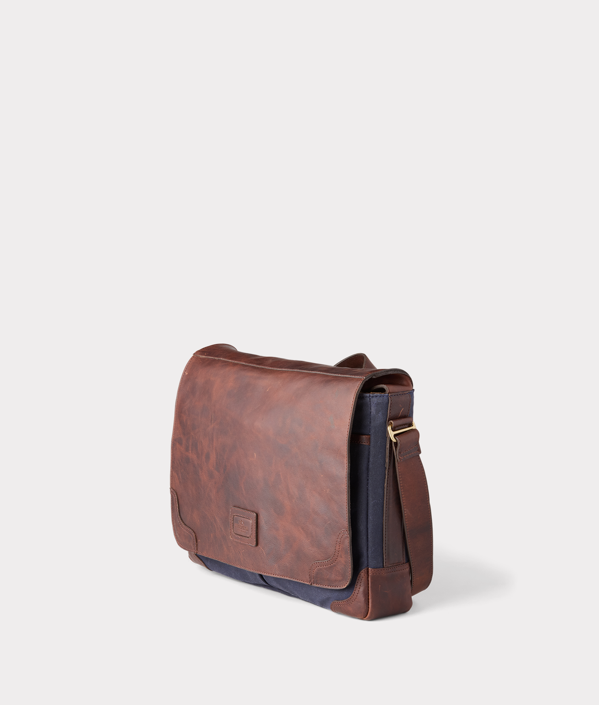 
        Everyday Waxed Canvas Messenger Bag :: Navy