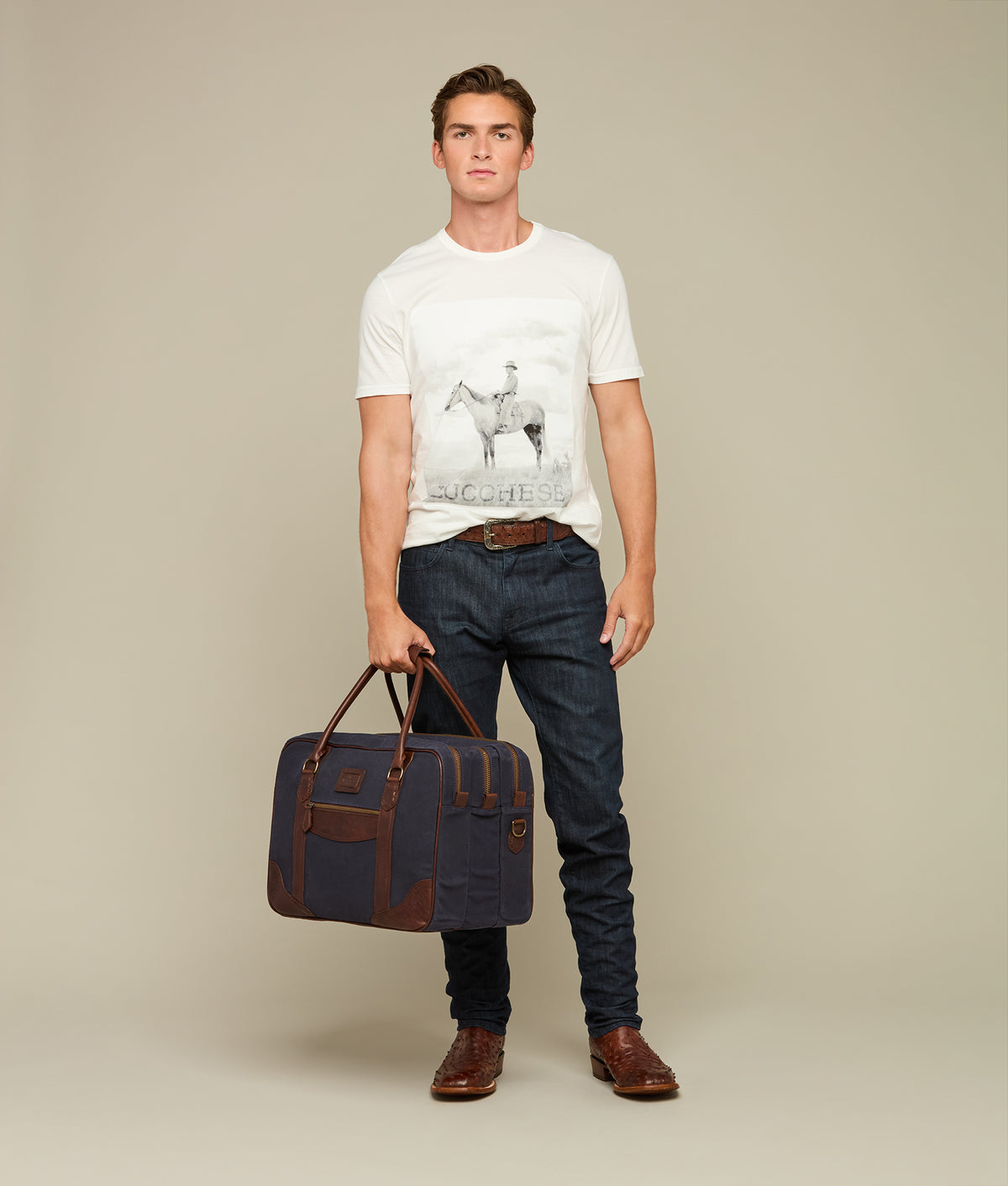 
    Everyday Waxed Canvas Cowboy Bag :: Navy