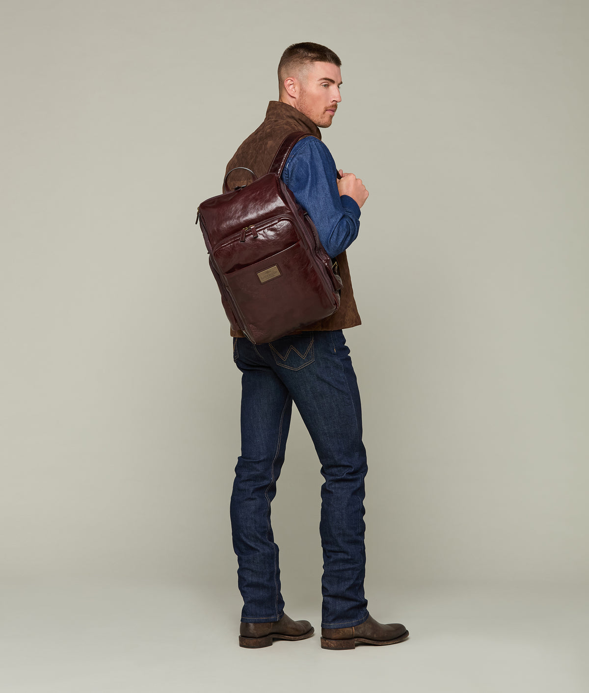 
    Cosimo Backpack :: Chocolate