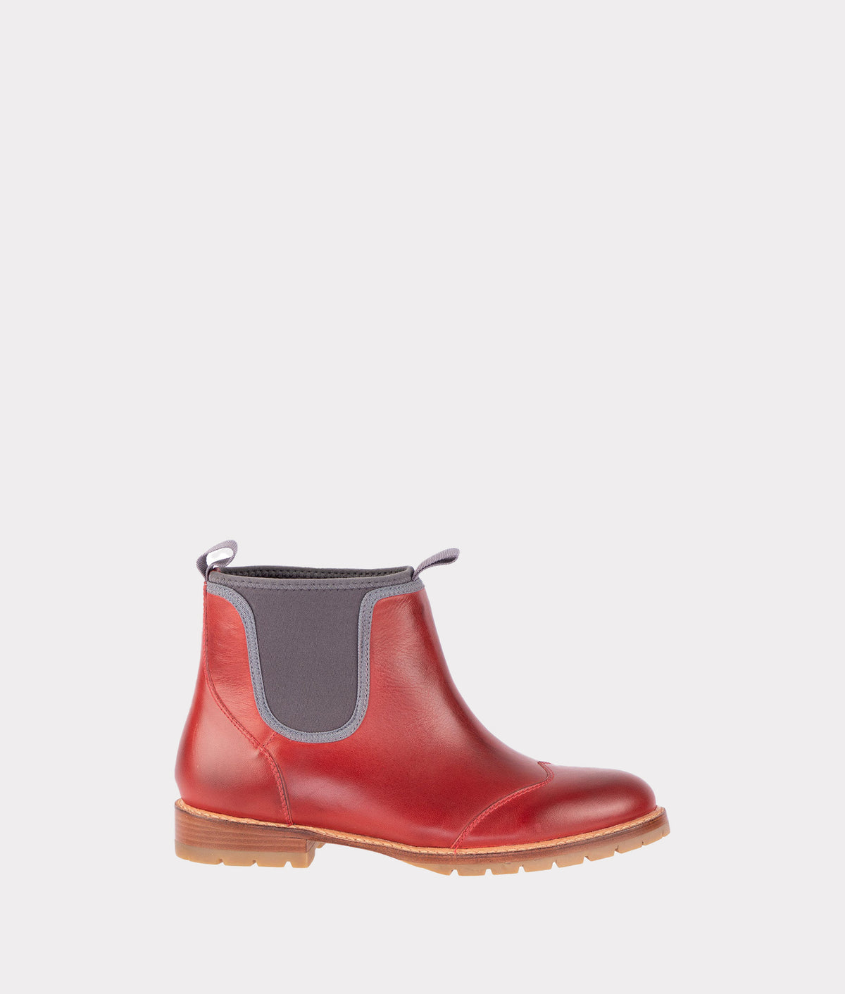 
    All-Weather Town Chelsea :: Crimson