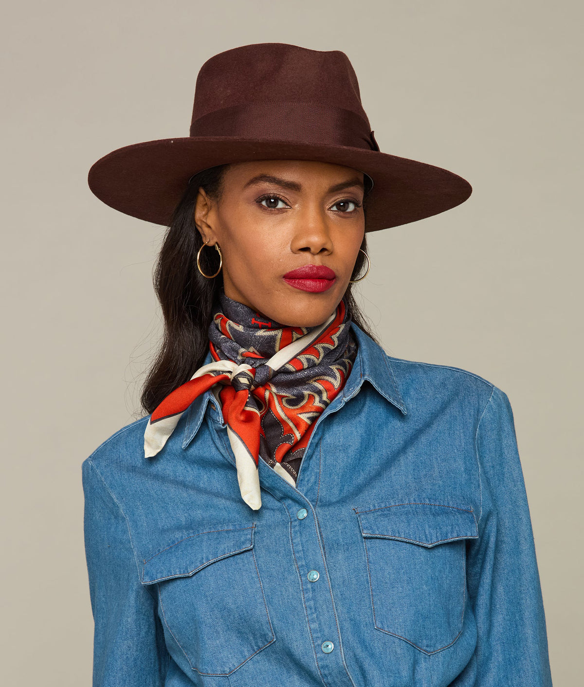 
    Saddle Scarf :: Denim