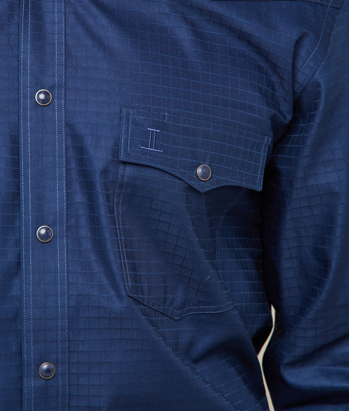 
        Square Dobby Shirt :: Navy