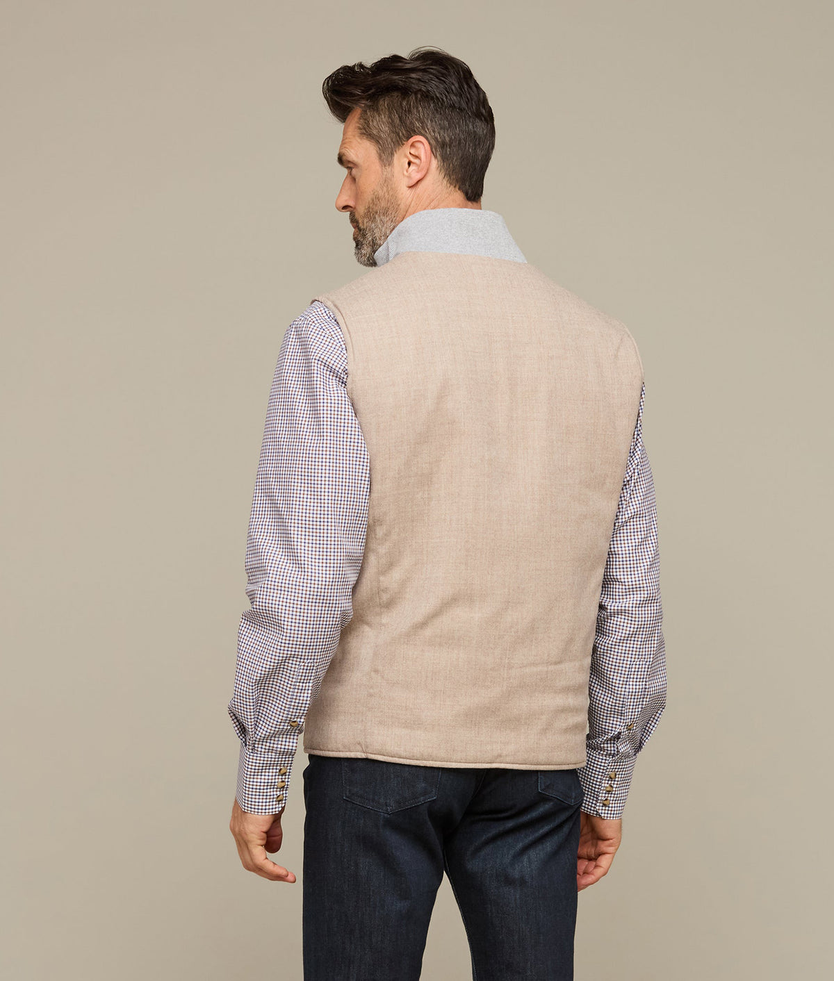 
        Gilroy Reversible Vest :: Oatmeal