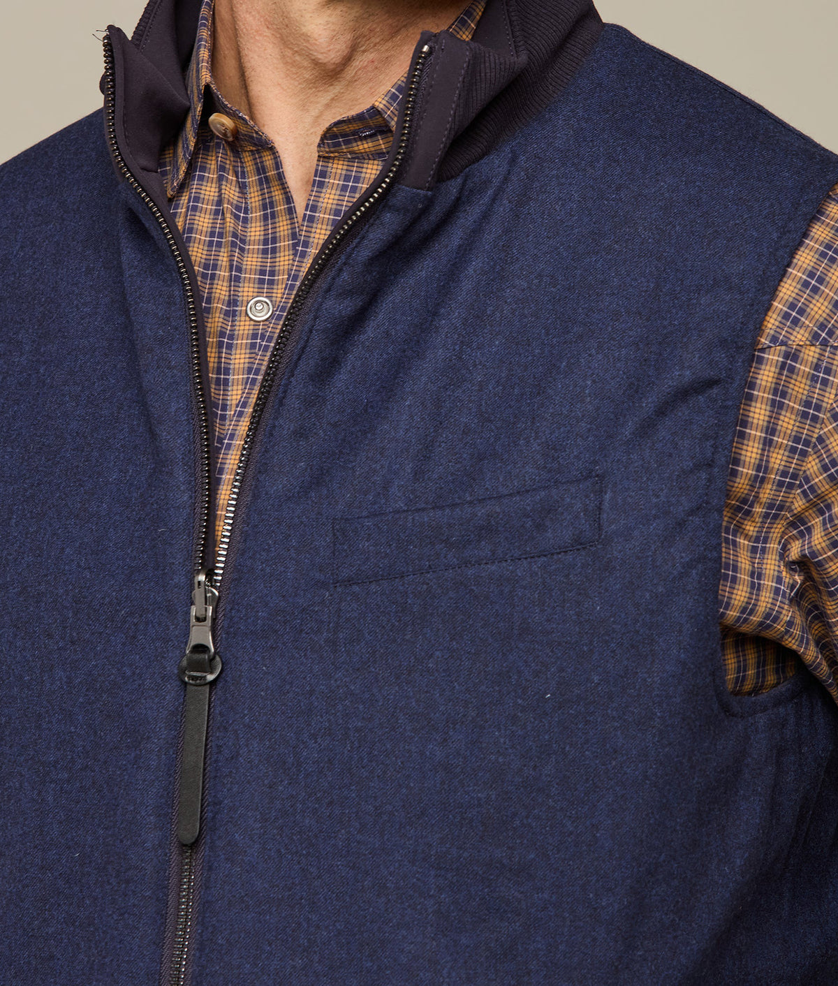 
        Gilroy Reversible Vest :: Navy