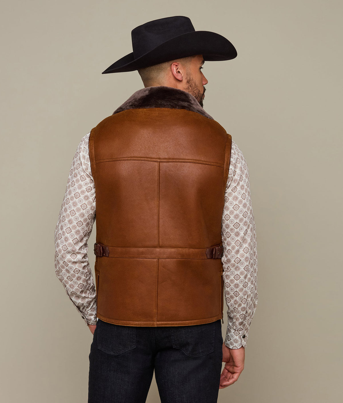 
    Shearling Vest :: Cognac