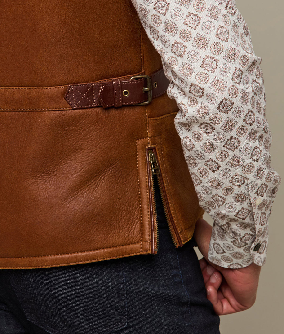 
    Shearling Vest :: Cognac