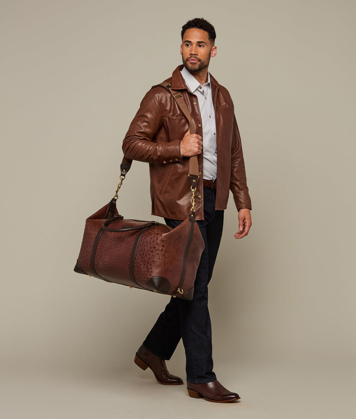 
    Ostrich Duffle - Large :: Chocolate