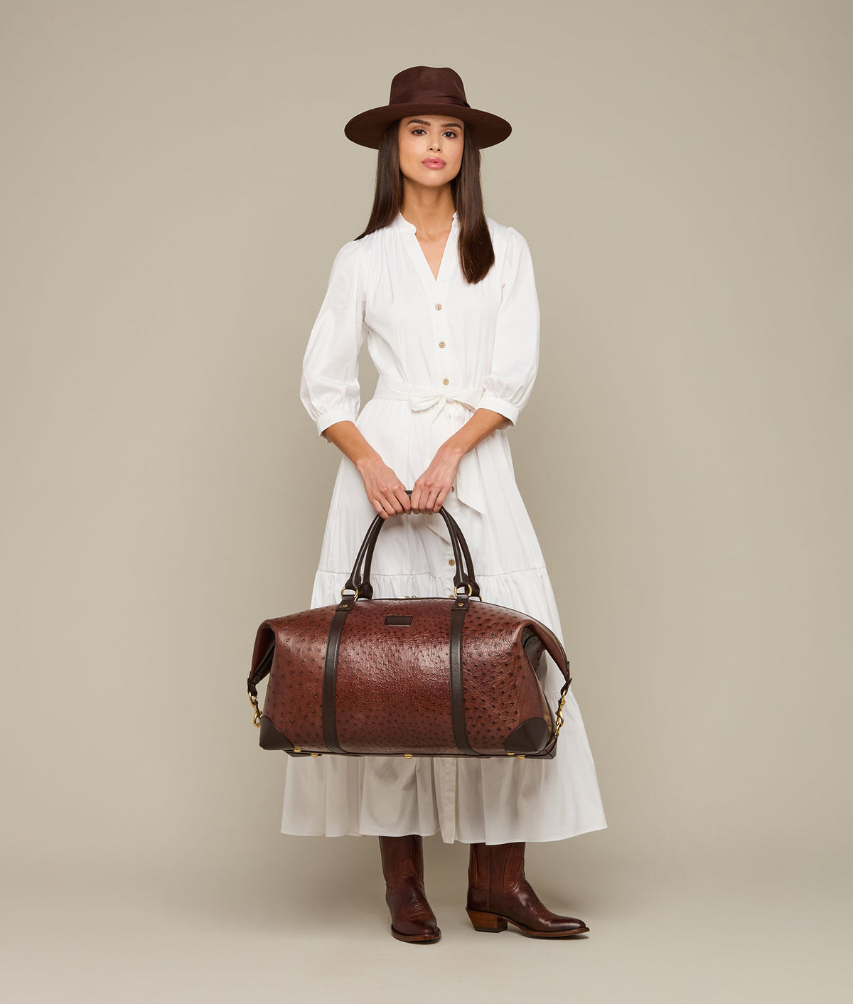 
    Ostrich Duffle - Large :: Chocolate