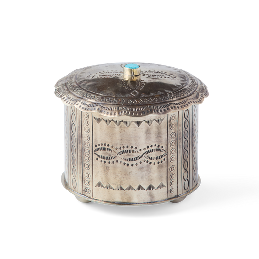 Southwestern Round Box :: Silver