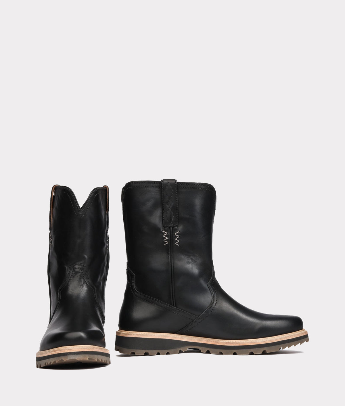 
    Ranger II Pull On Boot :: Black